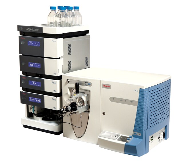 mass spectrometer