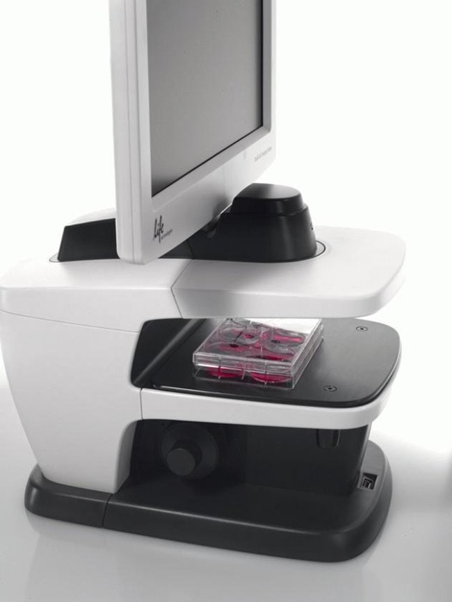The Floid™ Cell Imaging Station Universal stage: